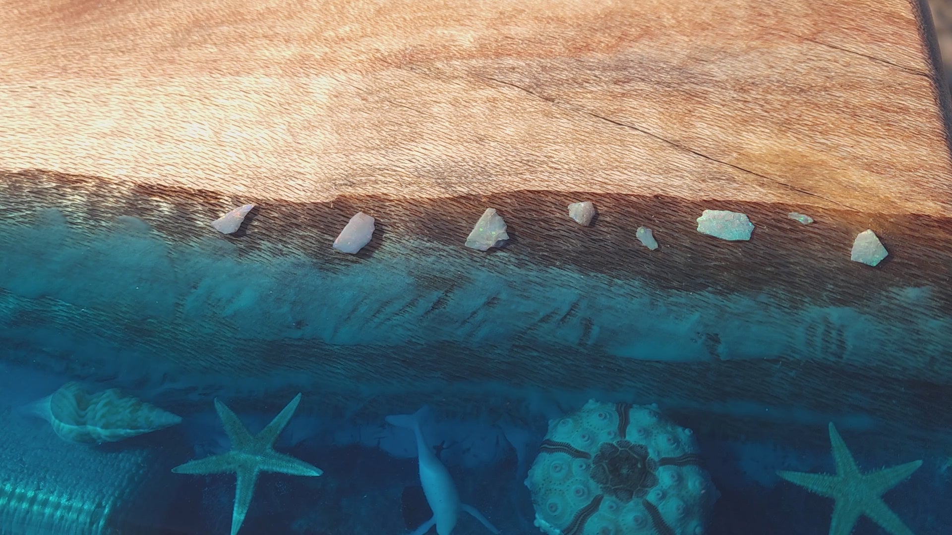Fluorescent serving board with opals