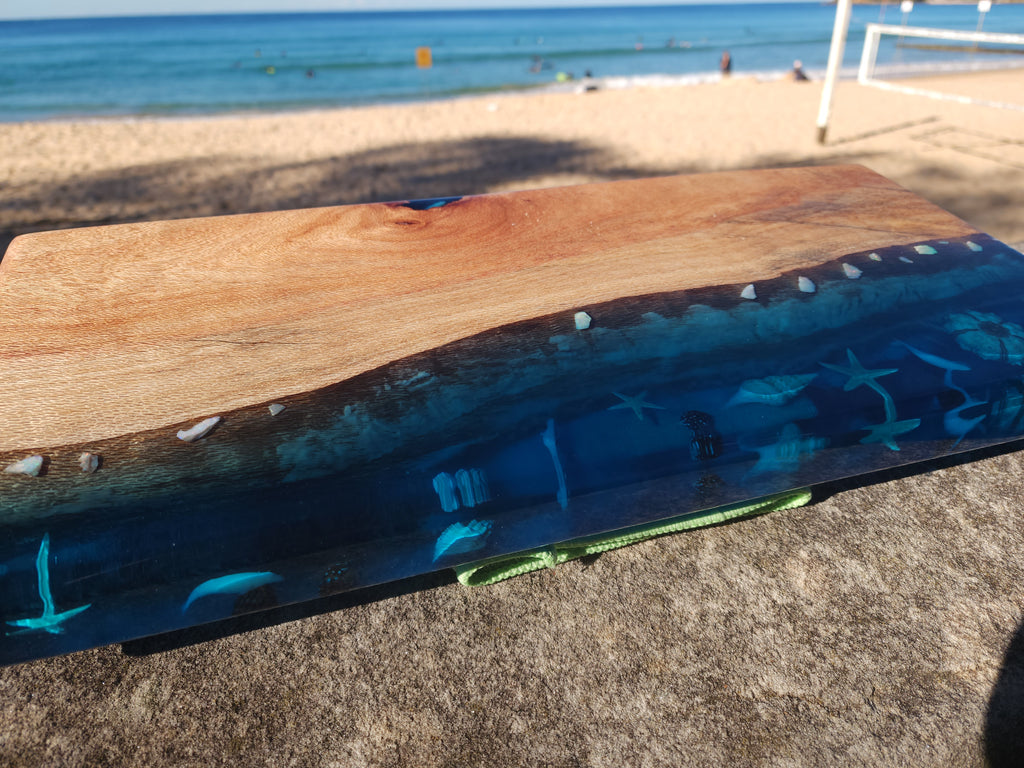 Fluorescent  serving board with opals