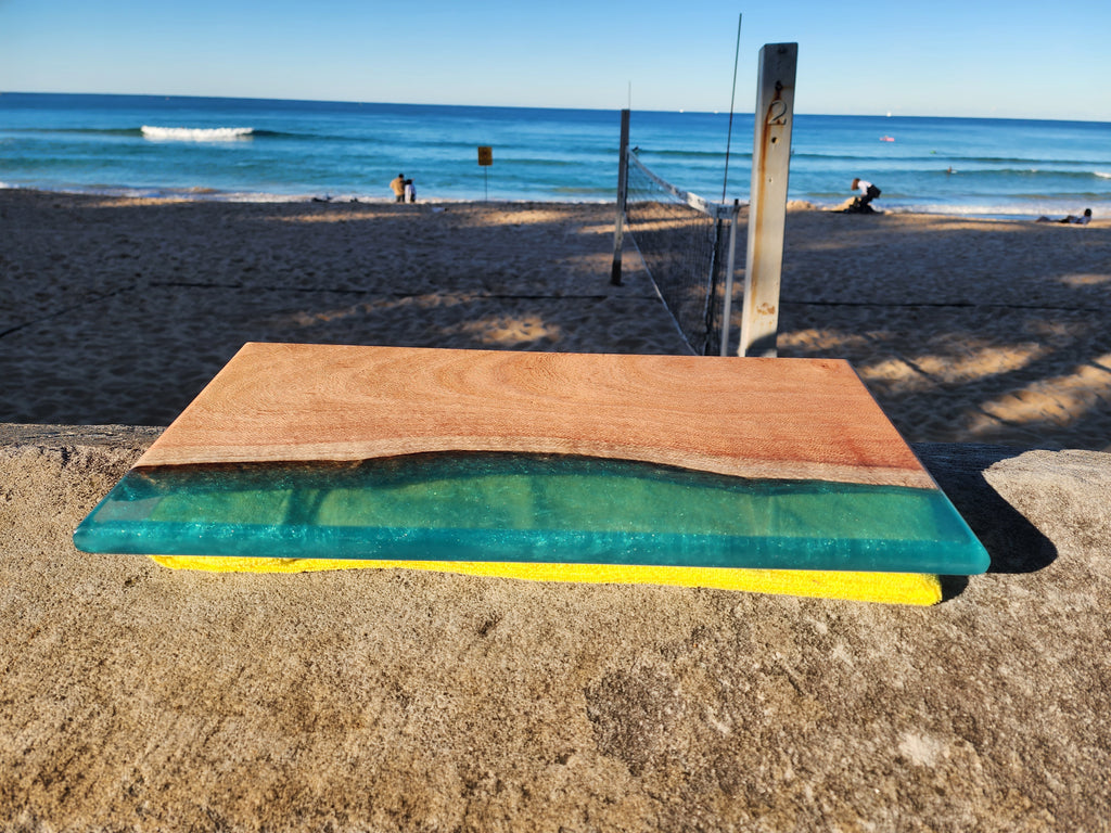 Serving/cutting board
