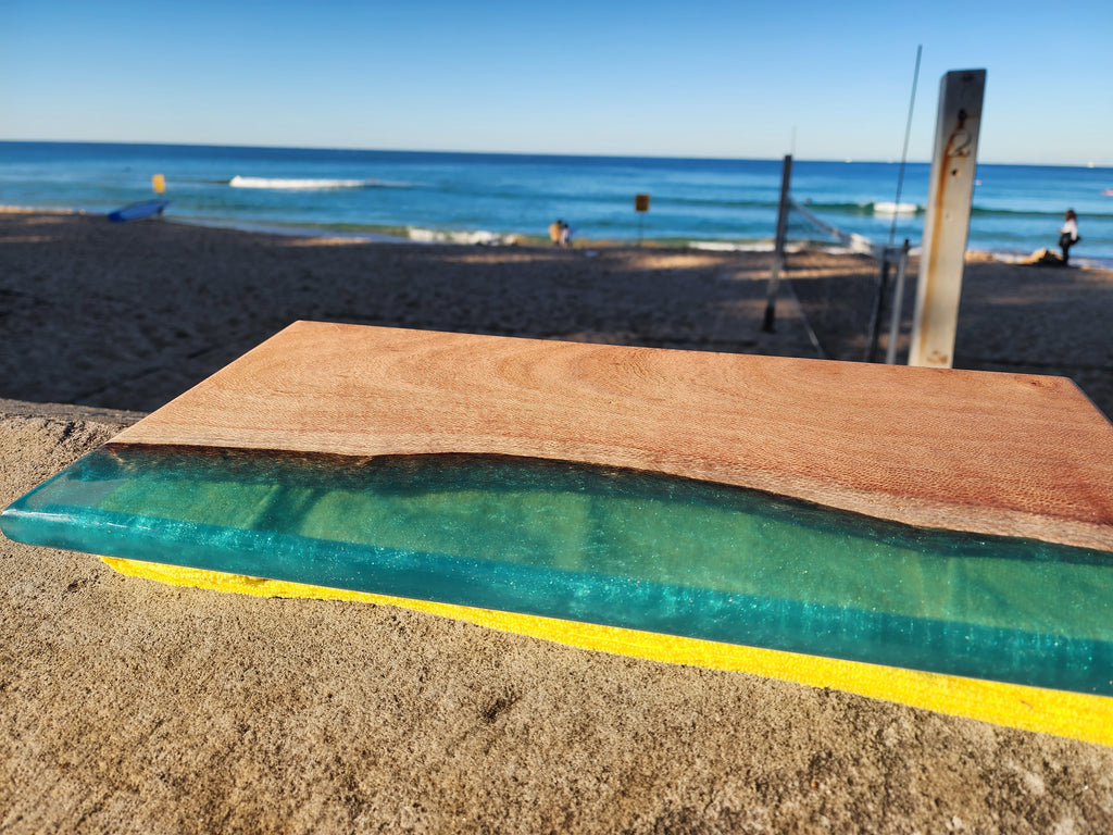 Serving/cutting board