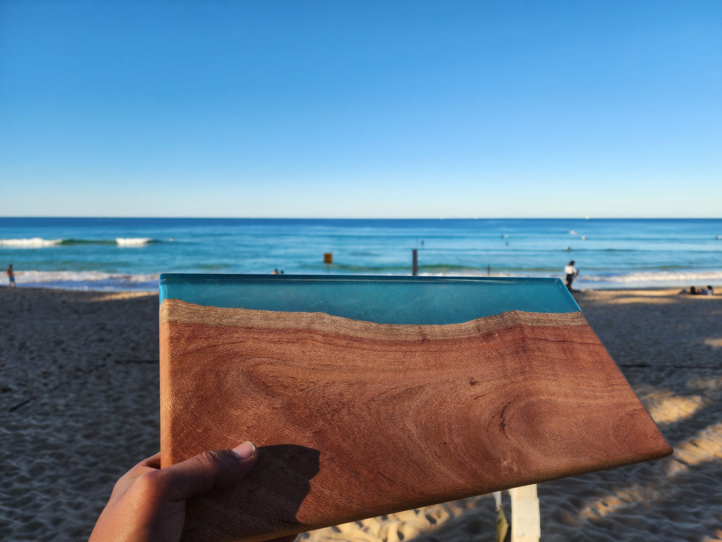 Serving/cutting board