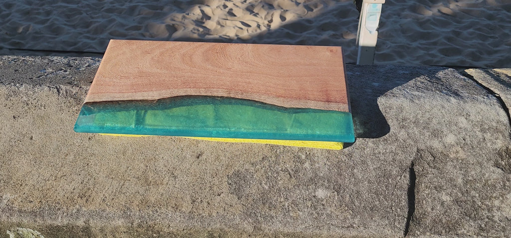 Serving/cutting board