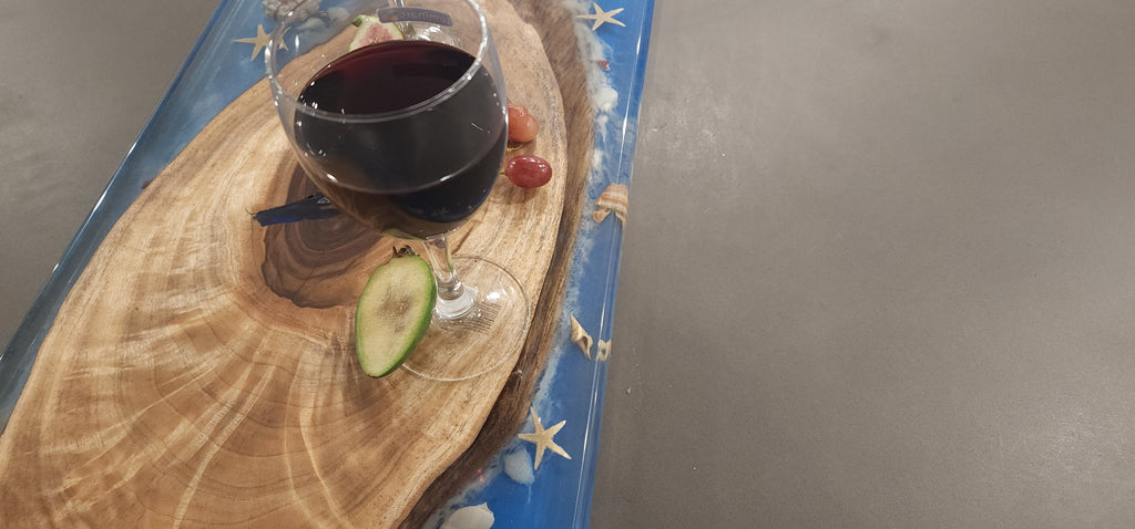 Cheese Plate - Glow-in-the-dark ocean life