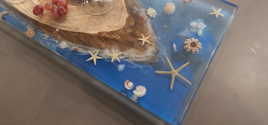 Cheese Plate - Glow-in-the-dark ocean life