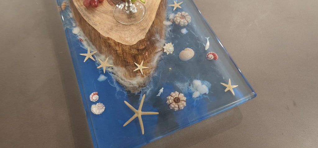Cheese Plate - Glow-in-the-dark ocean life
