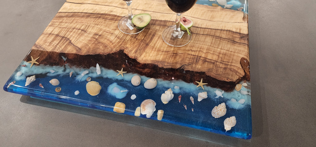 Serving Board - Glow-in-dark epoxy