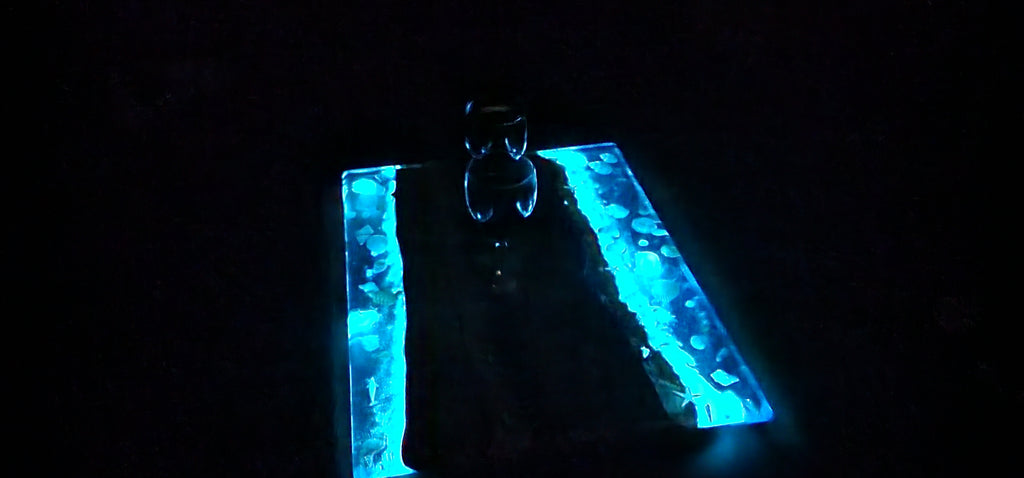 Serving Board - Glow-in-dark epoxy